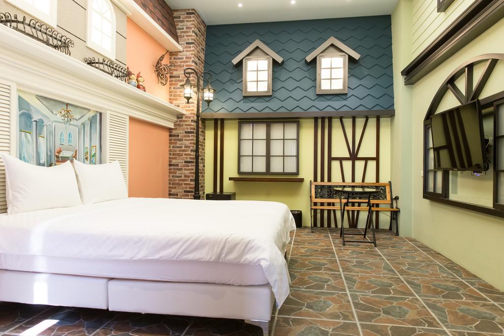Bookline B&B Hualien City Room photo